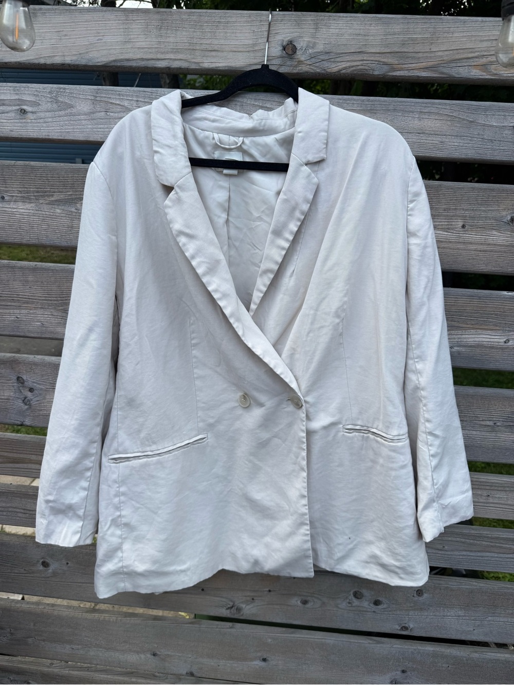 H&M Women's Cream Double-Breasted Blazer Jacket